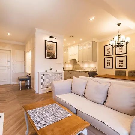 Lovely Apartment In The Heart Of Varsovia Exterior foto