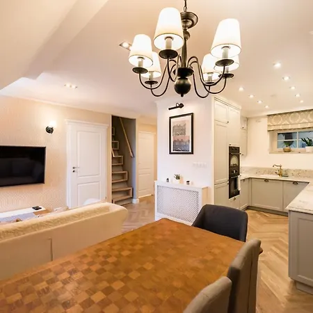 Lovely Apartment In The Heart Of Varsovia Exterior foto